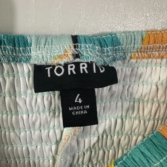 Torrid Peplum Crinkle Gauze Smocked Tank Top Geometric Multi-Color tank Size 4X - Picture 4 of 7